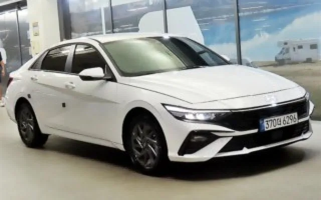 현대중고차 더 뉴 아반떼 (CN7) 1.6 가솔린 매물 사진 10 - 2025/09 4,857km
